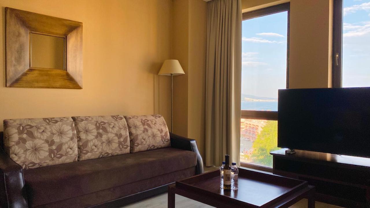 Royal Beach - Modern & Private Apartments In Center Slantchev Briag Extérieur photo